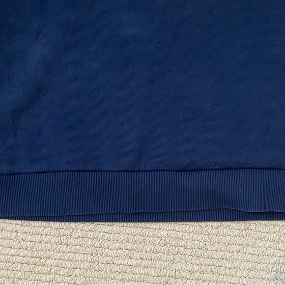 Guess navy blue crewneck sweatshirt - Picture 7 of 7